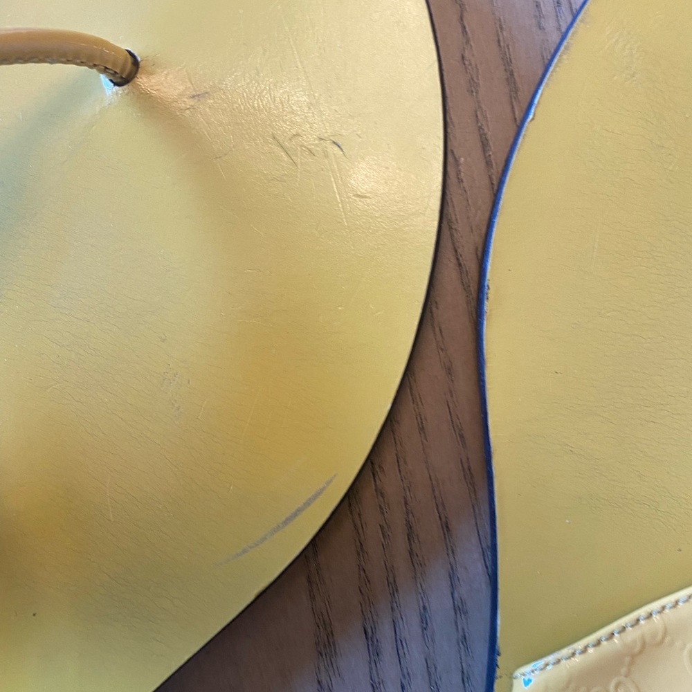 ❤️ Authentic Gucci Sandals, - Picture 5 of 6